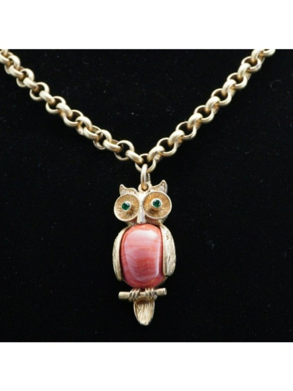 Stella & Dot Owl Pendant Necklace Gold Tone Coral Cabochon Accent